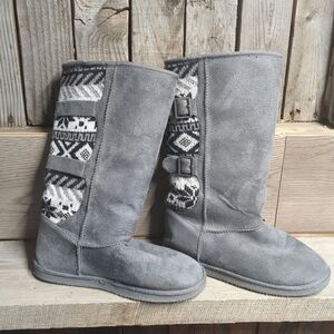 Justfab Gray Suede Slip On Boots Patterned Accents Womens Size 9
